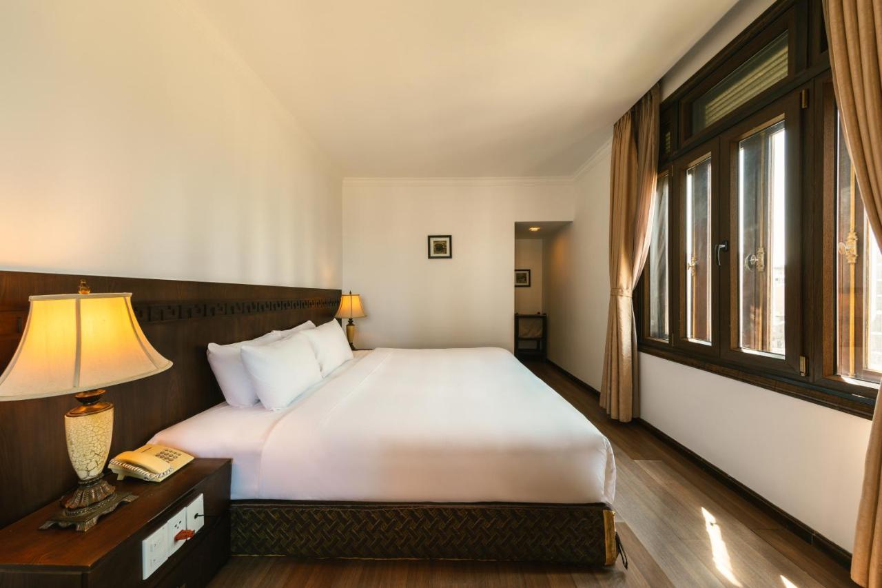 Chu Hotel Дананг Экстерьер фото
