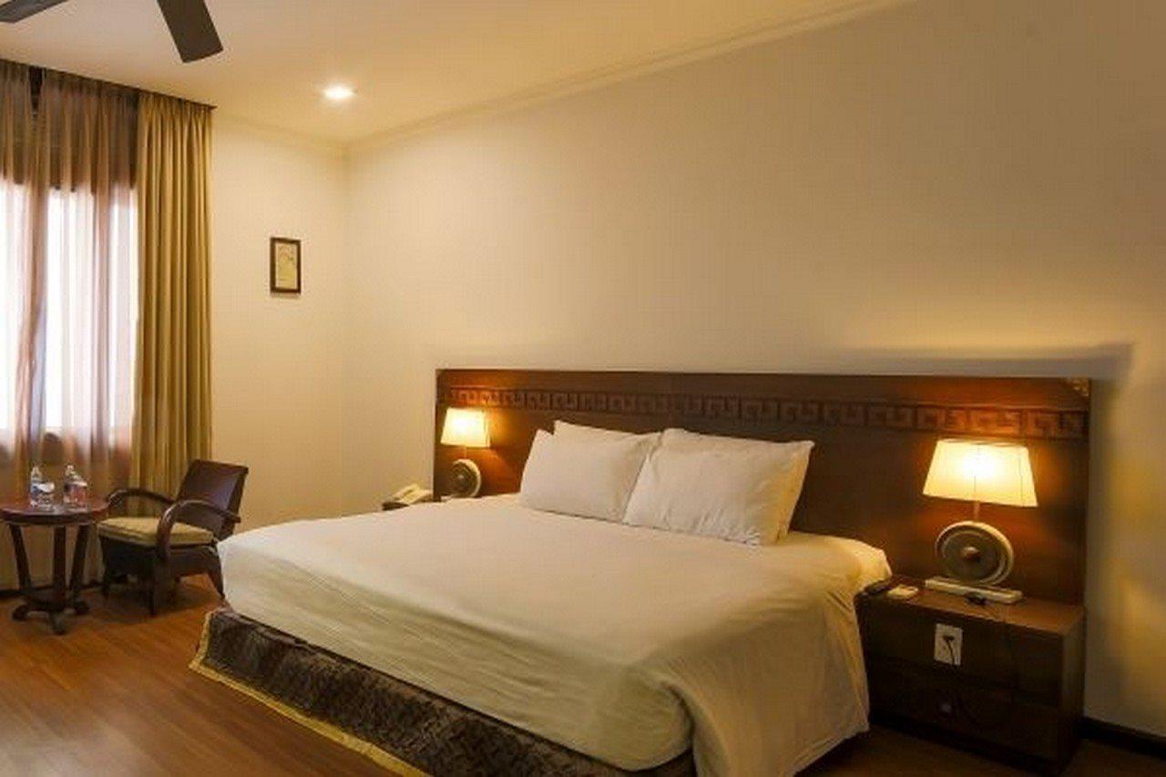 Chu Hotel Дананг Экстерьер фото
