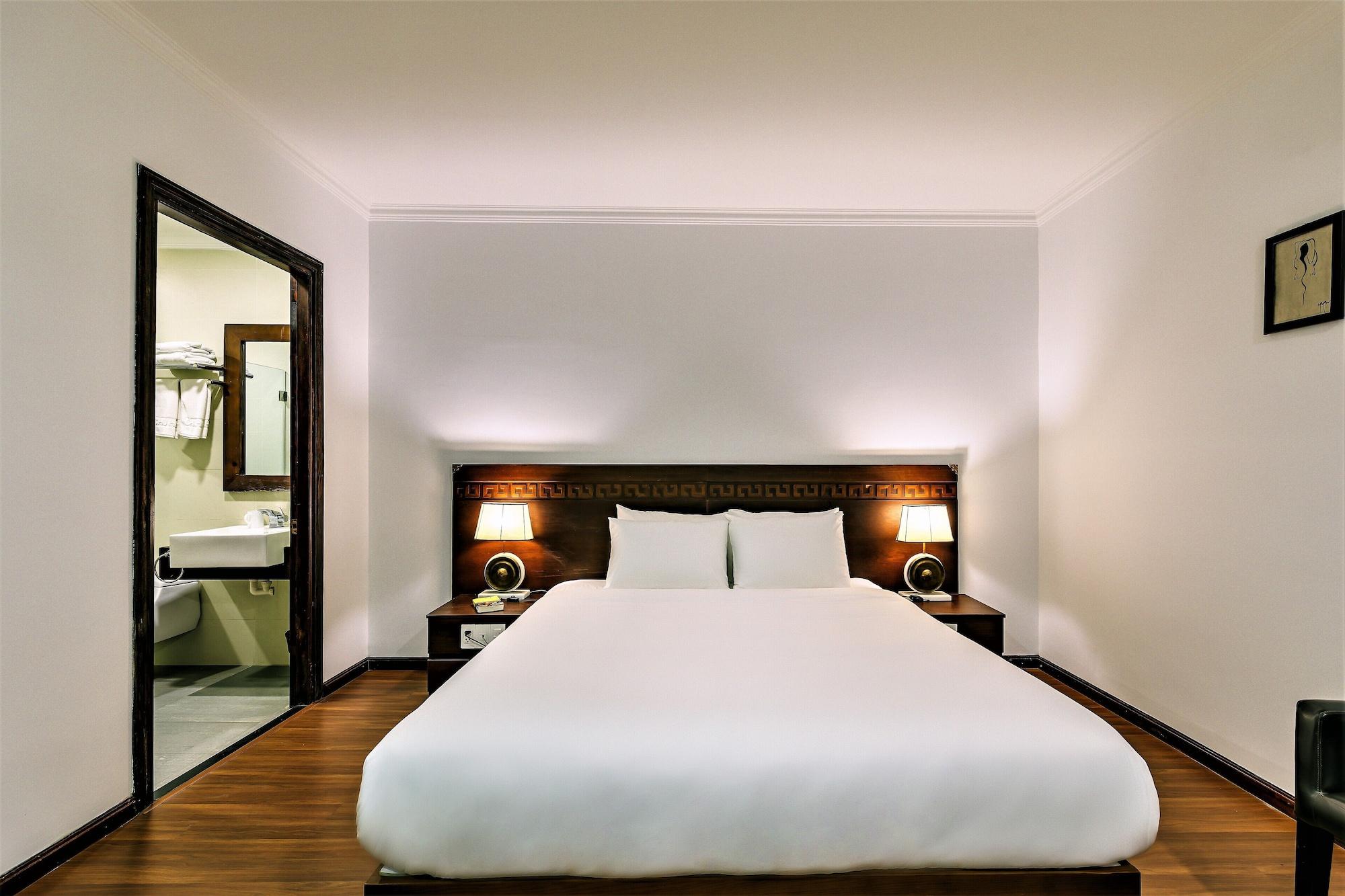 Chu Hotel Дананг Экстерьер фото